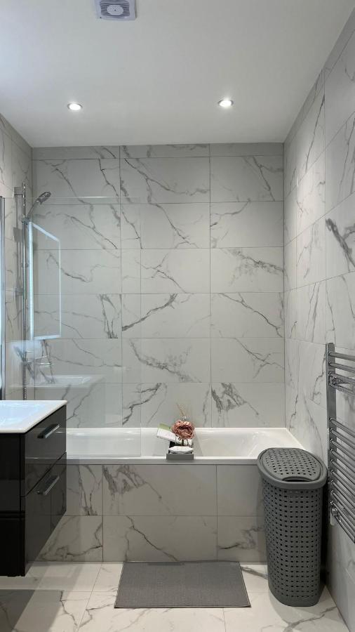 Madison Court Apartments Hemel Hempstead Luaran gambar