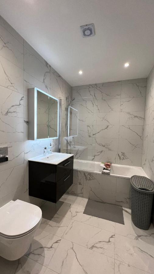 Madison Court Apartments Hemel Hempstead Luaran gambar